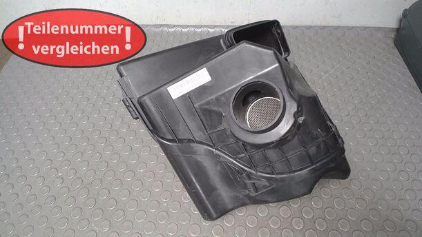 Foto: LUFTFILTERKASTEN eines BMW 116i GL