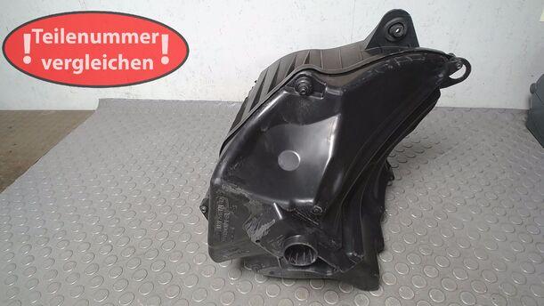 Foto: LUFTFILTERKASTEN eines BMW 116i GL