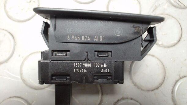 Foto: FENSTERHEBERSCHALTER eines BMW 320d DPF Touring GL