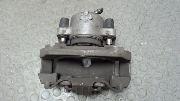 Foto: BREMSSATTEL VORN LINKS eines BMW 320d DPF Touring GL