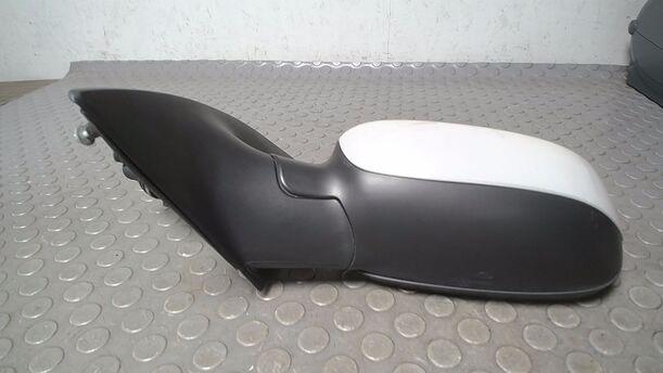 Foto: AUSSENSPIEGEL MECHANISCH VERSTELLBAR LINKS eines Opel Corsa 1.0 12V GL