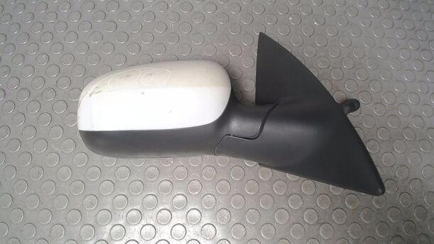 Foto: AUSSENSPIEGEL MECHANISCH VERSTELLBAR RECHTS eines Opel Corsa 1.0 12V GL