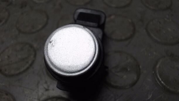 Foto: ABSTANDSSENSOR / PDC / ULTRASCHALLSENSOR eines BMW 320d DPF Touring GL
