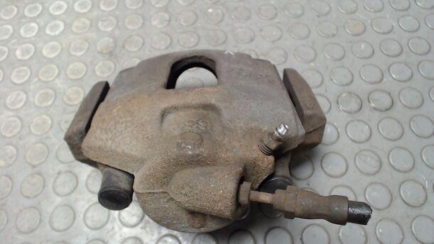 Foto: BREMSSATTEL VORN RECHTS eines Ford Fiesta 1.4 GL