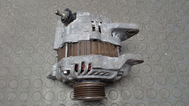 Foto: LICHTMASCHINE ( 95 A ) eines Mitsubishi Space Star 1.2 Clear Tec GL