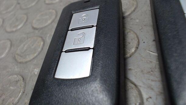 Foto: FUNKSCHLÜSSEL / KEY LESS GO eines Mitsubishi Space Star 1.2 Clear Tec GL