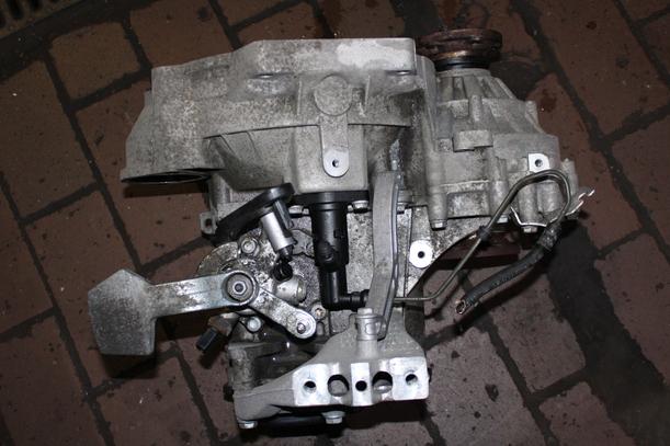 Foto: SCHALTGETRIEBE ( KBL ) eines VW Golf Plus 1.9 TDI GL