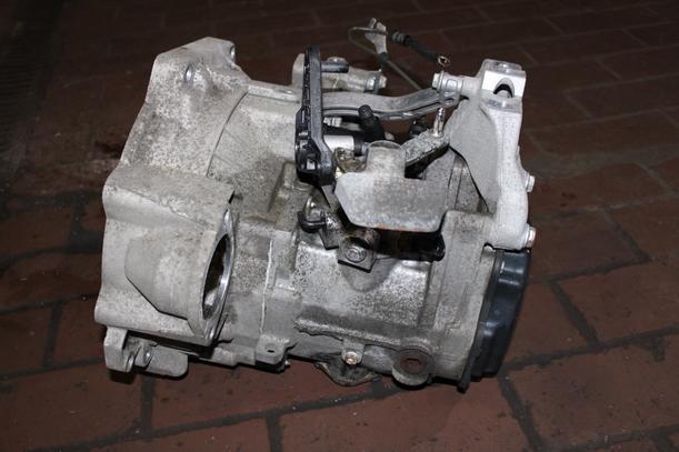 Foto: SCHALTGETRIEBE ( KBL ) eines VW Golf Plus 1.9 TDI GL