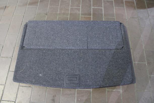 Foto: KOFFERRAUMBODEN ( GOLF PLUS ) eines VW Golf Plus 1.9 TDI GL