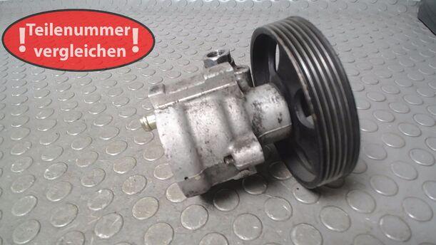 Foto: PUMPE SERVOLENKUNG/ SERVOPUMPE eines Volvo V40 1.9 D GL