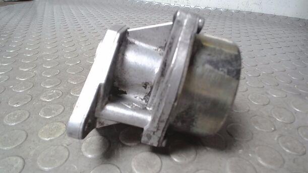 Foto: VAKUUMPUMPE eines Volvo V40 1.9 D GL