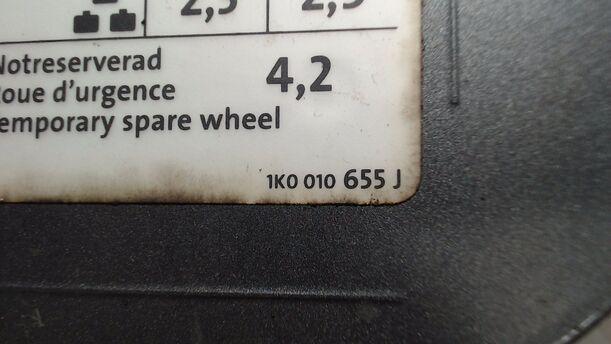 Foto: TANKKLAPPE / TANKDECKEL eines VW Golf Plus 1.9 TDI