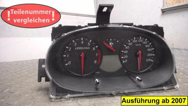 Foto: TACHOEINHEIT eines Nissan Micra 1.2