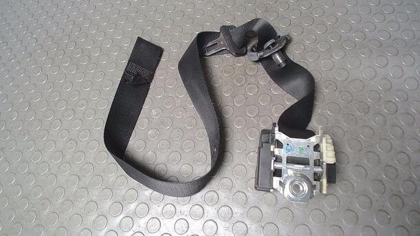 Foto: SICHERHEITSGURT VORN LINKS ( 2/3 TÜRER ) eines Opel Corsa 1.0 12V