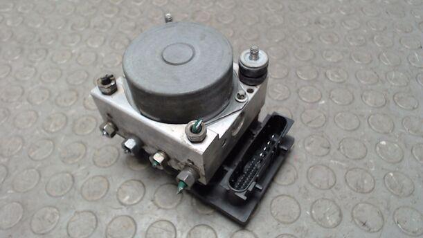 Foto: HAUPTBREMSAGGREGAT ABS eines Renault Clio 1.5 dCi