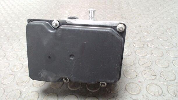 Foto: HAUPTBREMSAGGREGAT ABS eines Renault Clio 1.5 dCi