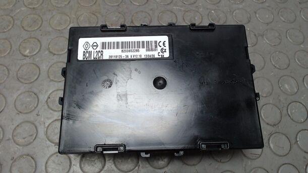 Foto: BORDNETZSTEUERGERÄT eines Renault Clio 1.5 dCi