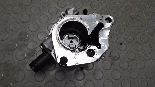 Foto: VAKUUMPUMPE eines Renault Clio 1.5 dCi