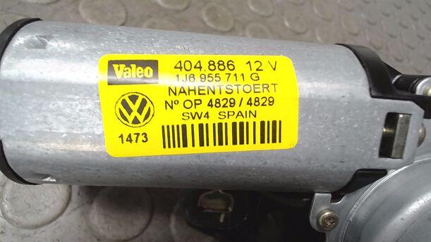 Foto: SCHEIBENWISCHERMOTOR HINTEN ( LIMOUSINE ) eines Skoda Fabia 1.4 16V