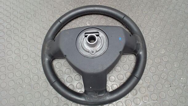 Foto: LEDERLENKRAD / ZUSTAND eines Opel Zafira 1.7 CDTI