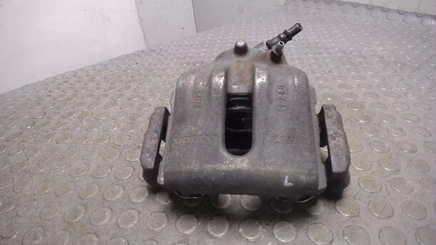 Foto: BREMSSATTEL VORN LINKS eines Volvo 850 2.5-20V