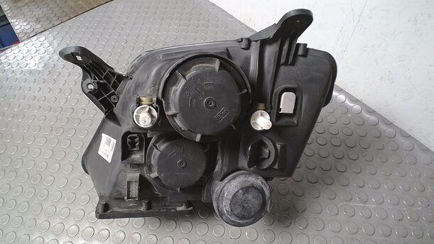 Foto: SCHEINWERFER RECHTS ( VALEO / FACELIFT ) eines Opel Meriva 1.6 16V
