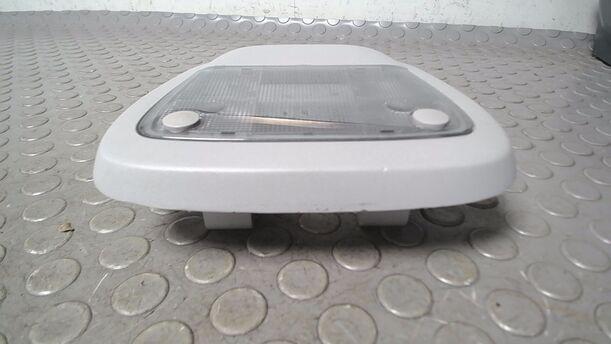 Foto: INNENLEUCHTE/ BELEUCHTUNG VORN eines Opel Meriva 1.6 16V