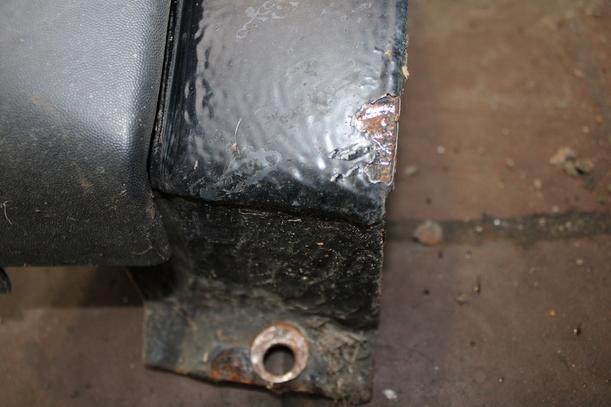 Foto: KOTFLÜGE LINKS eines Opel Corsa 16V
