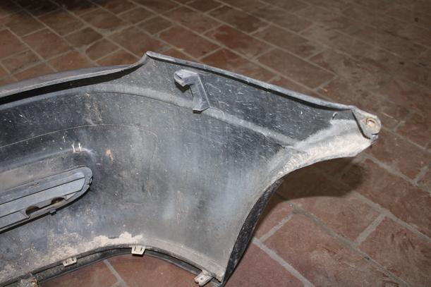 Foto: STOSSSTANGE / STOSSFÄNGER VORN eines Opel Corsa 16V