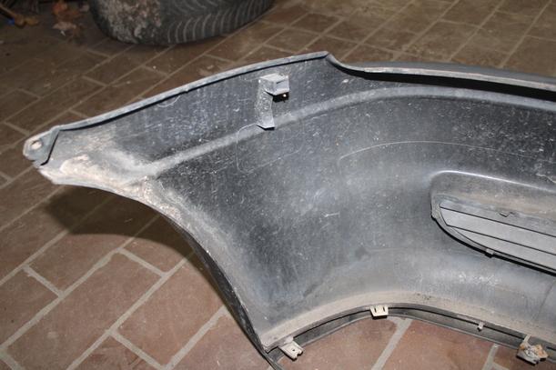 Foto: STOSSSTANGE / STOSSFÄNGER VORN eines Opel Corsa 16V