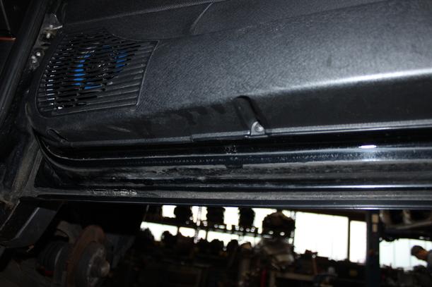 Foto: TÜR VORN RECHTS (2/3-Türer) eines Opel Corsa 16V
