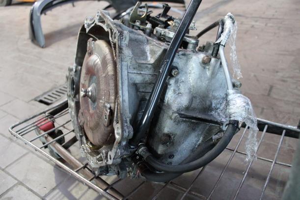 Foto: AUTOMATIKGETRIEBE 60-40LE eines Opel Corsa 16V