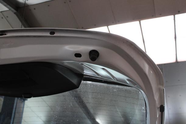 Foto: HECKKLAPPE/ HECKDECKEL eines Dacia Sandero 1.2 16V