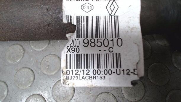 Foto: ANTRIEBSWELLE LINKS ( SCHALTGETRIEBE ) eines Dacia Sandero 1.2 16V