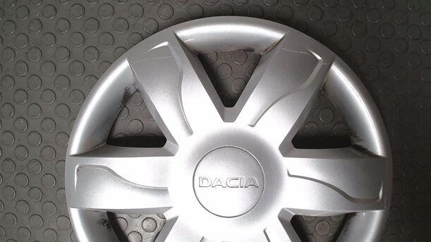 Foto: EINZELNE RADKAPPE/ RADDECKEL 15 ZOLL eines Dacia Sandero 1.2 16V