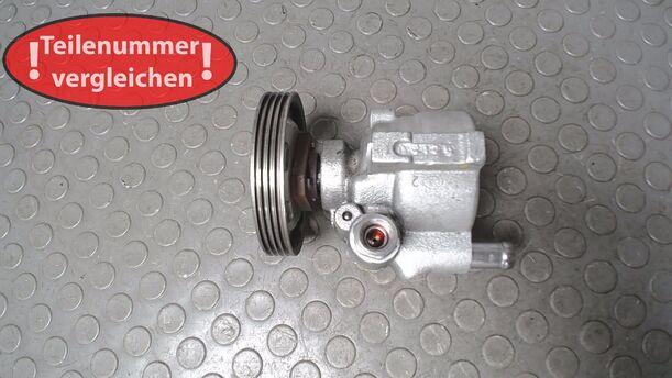 Foto: PUMPE SERVOLENKUNG/ SERVOPUMPE ( NEUWERTIG ) eines Dacia Sandero 1.2 16V