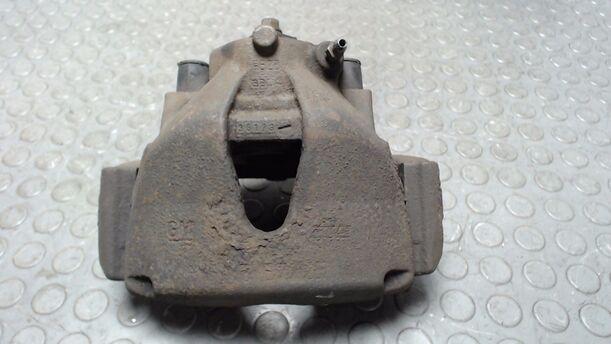 Foto: BREMSSSATTEL VORN LINKS ( ATE ) eines Opel Zafira 1.7 CDTI