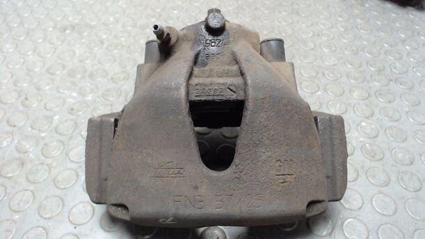 Foto: BREMSSATTEL VORN RECHTS ( ATE ) eines Opel Zafira 1.7 CDTI