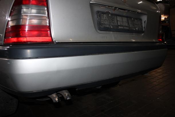 Foto: STOSSSTANGE / STOSSFÄNGER HINTEN eines Mercedes-Benz C 200 T