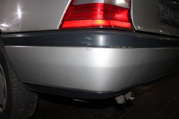 Foto: STOSSSTANGE / STOSSFÄNGER HINTEN eines Mercedes-Benz C 200 T