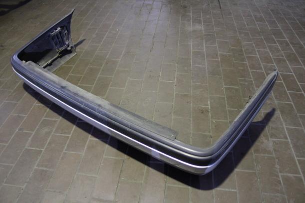 Foto: STOSSSTANGE / STOSSFÄNGER HINTEN eines Mercedes-Benz C 200 T