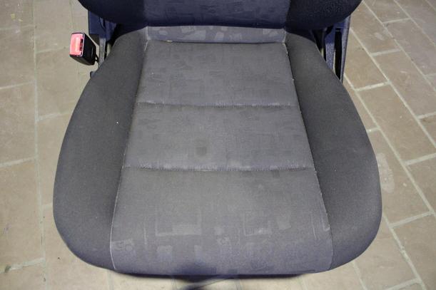 Foto: SITZ VORN LINKS / FAHRERSITZ eines Mercedes-Benz C 200 T