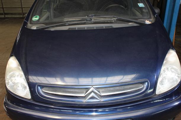 Foto: MOTORHAUBE ( 2000 - 2004 ) eines Citroen Xsara Picasso 1.8i