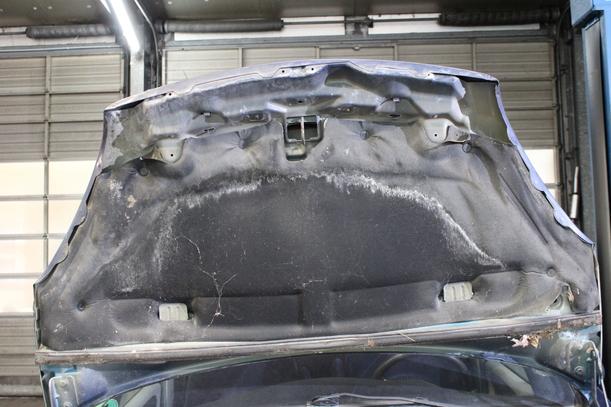 Foto: MOTORHAUBE ( 2000 - 2004 ) eines Citroen Xsara Picasso 1.8i