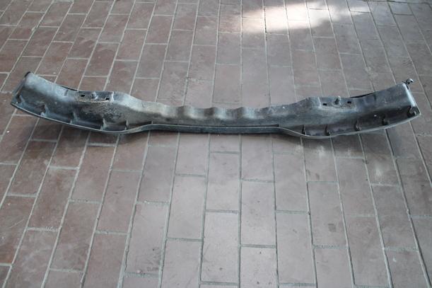 Foto: VERSTÄRKUNG VORN eines Citroen Xsara Picasso 1.8i