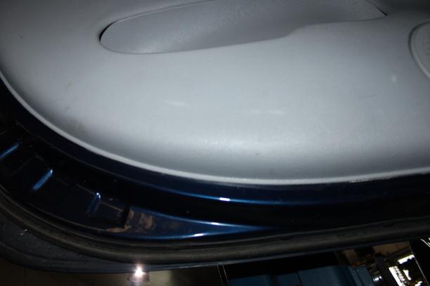 Foto: TÜR HINTEN LINKS eines Citroen Xsara Picasso 1.8i