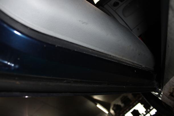Foto: TÜR VORN LINKS eines Citroen Xsara Picasso 1.8i