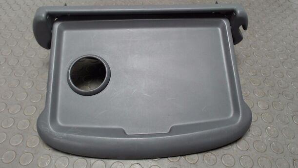 Foto: KLAPPTISCH eines Citroen Xsara Picasso 1.8i