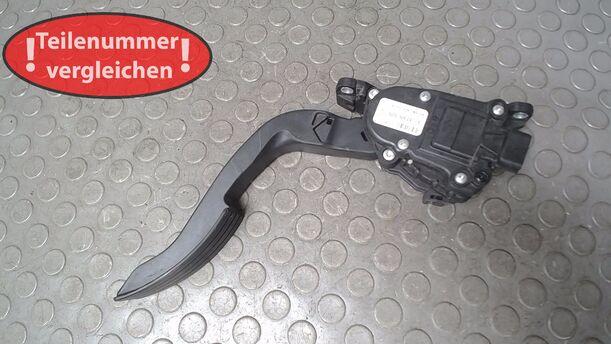 Foto: GASPEDAL eines Renault Twingo 1.2 LEV 16V 75