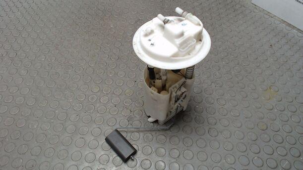 Foto: KRAFTSTOFFPUMPE eines Citroen Xsara Picasso 1.8i
